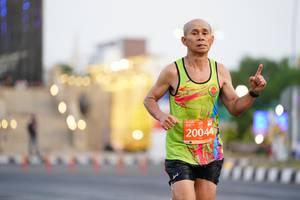 BIB: 20044
                            <button type="button" onclick="openModal(12340686)" class="btn btn-primary btn-sm float-right btn-popup" data-toggle="modal" data-target=".modal-high-quality">
                        <i class="fas fa-shopping-cart"></i> Add to Cart
                    </button>
                                            <button type="button" onclick="isThisMe(12340686, true)" class="btn btn-success btn-sm float-right btn-popup btn-isme hidden" data-toggle="tooltip" data-placement="bottom" title="นี่คือรูปของคุณใช่ไหม คลิกที่นี่เพื่อเอาเข้าอัลบั้ม">
                        <i class="fas fa-plus"></i> Add to album
                    </button>
                    <button type="button" onclick="isThisMe(12340686, false)" class="btn btn-warning btn-sm float-right btn-popup btn-isnotme hidden">
                        <i class="fas fa-ban"></i> Remove from album
                    </button>