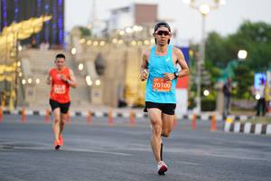 BIB: 70100
                            <button type="button" onclick="openModal(12341142)" class="btn btn-primary btn-sm float-right btn-popup" data-toggle="modal" data-target=".modal-high-quality">
                        <i class="fas fa-shopping-cart"></i> Add to Cart
                    </button>
                                            <button type="button" onclick="isThisMe(12341142, true)" class="btn btn-success btn-sm float-right btn-popup btn-isme hidden" data-toggle="tooltip" data-placement="bottom" title="นี่คือรูปของคุณใช่ไหม คลิกที่นี่เพื่อเอาเข้าอัลบั้ม">
                        <i class="fas fa-plus"></i> Add to album
                    </button>
                    <button type="button" onclick="isThisMe(12341142, false)" class="btn btn-warning btn-sm float-right btn-popup btn-isnotme hidden">
                        <i class="fas fa-ban"></i> Remove from album
                    </button>