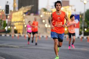 BIB: 21504
                            <button type="button" onclick="openModal(12341075)" class="btn btn-primary btn-sm float-right btn-popup" data-toggle="modal" data-target=".modal-high-quality">
                        <i class="fas fa-shopping-cart"></i> Add to Cart
                    </button>
                                            <button type="button" onclick="isThisMe(12341075, true)" class="btn btn-success btn-sm float-right btn-popup btn-isme hidden" data-toggle="tooltip" data-placement="bottom" title="นี่คือรูปของคุณใช่ไหม คลิกที่นี่เพื่อเอาเข้าอัลบั้ม">
                        <i class="fas fa-plus"></i> Add to album
                    </button>
                    <button type="button" onclick="isThisMe(12341075, false)" class="btn btn-warning btn-sm float-right btn-popup btn-isnotme hidden">
                        <i class="fas fa-ban"></i> Remove from album
                    </button>