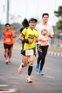 BIB: 26521, 28276
                            <button type="button" onclick="openModal(12337641)" class="btn btn-primary btn-sm float-right btn-popup" data-toggle="modal" data-target=".modal-high-quality">
                        <i class="fas fa-shopping-cart"></i> Add to Cart
                    </button>
                                            <button type="button" onclick="isThisMe(12337641, true)" class="btn btn-success btn-sm float-right btn-popup btn-isme hidden" data-toggle="tooltip" data-placement="bottom" title="นี่คือรูปของคุณใช่ไหม คลิกที่นี่เพื่อเอาเข้าอัลบั้ม">
                        <i class="fas fa-plus"></i> Add to album
                    </button>
                    <button type="button" onclick="isThisMe(12337641, false)" class="btn btn-warning btn-sm float-right btn-popup btn-isnotme hidden">
                        <i class="fas fa-ban"></i> Remove from album
                    </button>