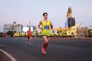 BIB: 46595
                            <button type="button" onclick="openModal(11675676)" class="btn btn-primary btn-sm float-right btn-popup" data-toggle="modal" data-target=".modal-high-quality">
                        <i class="fas fa-shopping-cart"></i> Add to Cart
                    </button>
                                            <button type="button" onclick="isThisMe(11675676, true)" class="btn btn-success btn-sm float-right btn-popup btn-isme hidden" data-toggle="tooltip" data-placement="bottom" title="นี่คือรูปของคุณใช่ไหม คลิกที่นี่เพื่อเอาเข้าอัลบั้ม">
                        <i class="fas fa-plus"></i> Add to album
                    </button>
                    <button type="button" onclick="isThisMe(11675676, false)" class="btn btn-warning btn-sm float-right btn-popup btn-isnotme hidden">
                        <i class="fas fa-ban"></i> Remove from album
                    </button>
