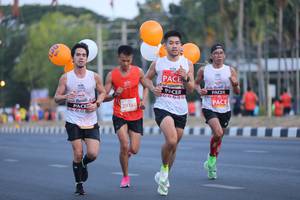 BIB: 2916
                            <button type="button" onclick="openModal(12232267)" class="btn btn-primary btn-sm float-right btn-popup" data-toggle="modal" data-target=".modal-high-quality">
                        <i class="fas fa-shopping-cart"></i> Add to Cart
                    </button>
                                            <button type="button" onclick="isThisMe(12232267, true)" class="btn btn-success btn-sm float-right btn-popup btn-isme hidden" data-toggle="tooltip" data-placement="bottom" title="นี่คือรูปของคุณใช่ไหม คลิกที่นี่เพื่อเอาเข้าอัลบั้ม">
                        <i class="fas fa-plus"></i> Add to album
                    </button>
                    <button type="button" onclick="isThisMe(12232267, false)" class="btn btn-warning btn-sm float-right btn-popup btn-isnotme hidden">
                        <i class="fas fa-ban"></i> Remove from album
                    </button>