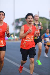 BIB: 0946, 20471
                            <button type="button" onclick="openModal(12240891)" class="btn btn-primary btn-sm float-right btn-popup" data-toggle="modal" data-target=".modal-high-quality">
                        <i class="fas fa-shopping-cart"></i> Add to Cart
                    </button>
                                            <button type="button" onclick="isThisMe(12240891, true)" class="btn btn-success btn-sm float-right btn-popup btn-isme hidden" data-toggle="tooltip" data-placement="bottom" title="นี่คือรูปของคุณใช่ไหม คลิกที่นี่เพื่อเอาเข้าอัลบั้ม">
                        <i class="fas fa-plus"></i> Add to album
                    </button>
                    <button type="button" onclick="isThisMe(12240891, false)" class="btn btn-warning btn-sm float-right btn-popup btn-isnotme hidden">
                        <i class="fas fa-ban"></i> Remove from album
                    </button>