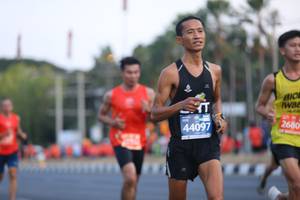 BIB: 2680, 44097
                            <button type="button" onclick="openModal(12241971)" class="btn btn-primary btn-sm float-right btn-popup" data-toggle="modal" data-target=".modal-high-quality">
                        <i class="fas fa-shopping-cart"></i> Add to Cart
                    </button>
                                            <button type="button" onclick="isThisMe(12241971, true)" class="btn btn-success btn-sm float-right btn-popup btn-isme hidden" data-toggle="tooltip" data-placement="bottom" title="นี่คือรูปของคุณใช่ไหม คลิกที่นี่เพื่อเอาเข้าอัลบั้ม">
                        <i class="fas fa-plus"></i> Add to album
                    </button>
                    <button type="button" onclick="isThisMe(12241971, false)" class="btn btn-warning btn-sm float-right btn-popup btn-isnotme hidden">
                        <i class="fas fa-ban"></i> Remove from album
                    </button>