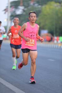 BIB: 26109
                            <button type="button" onclick="openModal(12238163)" class="btn btn-primary btn-sm float-right btn-popup" data-toggle="modal" data-target=".modal-high-quality">
                        <i class="fas fa-shopping-cart"></i> Add to Cart
                    </button>
                                            <button type="button" onclick="isThisMe(12238163, true)" class="btn btn-success btn-sm float-right btn-popup btn-isme hidden" data-toggle="tooltip" data-placement="bottom" title="นี่คือรูปของคุณใช่ไหม คลิกที่นี่เพื่อเอาเข้าอัลบั้ม">
                        <i class="fas fa-plus"></i> Add to album
                    </button>
                    <button type="button" onclick="isThisMe(12238163, false)" class="btn btn-warning btn-sm float-right btn-popup btn-isnotme hidden">
                        <i class="fas fa-ban"></i> Remove from album
                    </button>