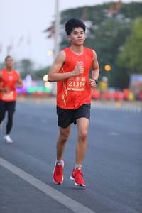 BIB: 21314
                            <button type="button" onclick="openModal(12239686)" class="btn btn-primary btn-sm float-right btn-popup" data-toggle="modal" data-target=".modal-high-quality">
                        <i class="fas fa-shopping-cart"></i> Add to Cart
                    </button>
                                            <button type="button" onclick="isThisMe(12239686, true)" class="btn btn-success btn-sm float-right btn-popup btn-isme hidden" data-toggle="tooltip" data-placement="bottom" title="นี่คือรูปของคุณใช่ไหม คลิกที่นี่เพื่อเอาเข้าอัลบั้ม">
                        <i class="fas fa-plus"></i> Add to album
                    </button>
                    <button type="button" onclick="isThisMe(12239686, false)" class="btn btn-warning btn-sm float-right btn-popup btn-isnotme hidden">
                        <i class="fas fa-ban"></i> Remove from album
                    </button>