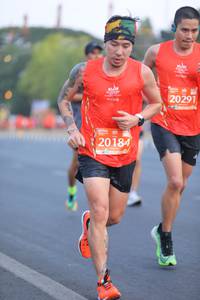 BIB: 20291, 20184
                            <button type="button" onclick="openModal(12243355)" class="btn btn-primary btn-sm float-right btn-popup" data-toggle="modal" data-target=".modal-high-quality">
                        <i class="fas fa-shopping-cart"></i> Add to Cart
                    </button>
                                            <button type="button" onclick="isThisMe(12243355, true)" class="btn btn-success btn-sm float-right btn-popup btn-isme hidden" data-toggle="tooltip" data-placement="bottom" title="นี่คือรูปของคุณใช่ไหม คลิกที่นี่เพื่อเอาเข้าอัลบั้ม">
                        <i class="fas fa-plus"></i> Add to album
                    </button>
                    <button type="button" onclick="isThisMe(12243355, false)" class="btn btn-warning btn-sm float-right btn-popup btn-isnotme hidden">
                        <i class="fas fa-ban"></i> Remove from album
                    </button>