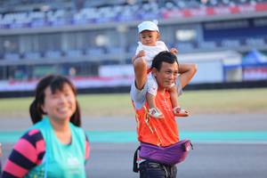 BIB: 
                            <button type="button" onclick="openModal(12653027)" class="btn btn-primary btn-sm float-right btn-popup" data-toggle="modal" data-target=".modal-high-quality">
                        <i class="fas fa-shopping-cart"></i> Add to Cart
                    </button>
                                            <button type="button" onclick="isThisMe(12653027, true)" class="btn btn-success btn-sm float-right btn-popup btn-isme hidden" data-toggle="tooltip" data-placement="bottom" title="นี่คือรูปของคุณใช่ไหม คลิกที่นี่เพื่อเอาเข้าอัลบั้ม">
                        <i class="fas fa-plus"></i> Add to album
                    </button>
                    <button type="button" onclick="isThisMe(12653027, false)" class="btn btn-warning btn-sm float-right btn-popup btn-isnotme hidden">
                        <i class="fas fa-ban"></i> Remove from album
                    </button>