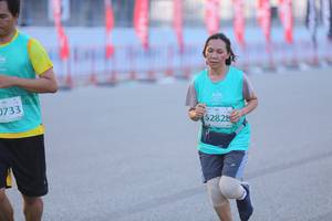 BIB: 0733, 52828
                            <button type="button" onclick="openModal(12656748)" class="btn btn-primary btn-sm float-right btn-popup" data-toggle="modal" data-target=".modal-high-quality">
                        <i class="fas fa-shopping-cart"></i> Add to Cart
                    </button>
                                            <button type="button" onclick="isThisMe(12656748, true)" class="btn btn-success btn-sm float-right btn-popup btn-isme hidden" data-toggle="tooltip" data-placement="bottom" title="นี่คือรูปของคุณใช่ไหม คลิกที่นี่เพื่อเอาเข้าอัลบั้ม">
                        <i class="fas fa-plus"></i> Add to album
                    </button>
                    <button type="button" onclick="isThisMe(12656748, false)" class="btn btn-warning btn-sm float-right btn-popup btn-isnotme hidden">
                        <i class="fas fa-ban"></i> Remove from album
                    </button>