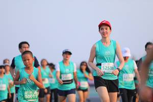 BIB: 52538, 518, 52768, 50011
                            <button type="button" onclick="openModal(12643988)" class="btn btn-primary btn-sm float-right btn-popup" data-toggle="modal" data-target=".modal-high-quality">
                        <i class="fas fa-shopping-cart"></i> Add to Cart
                    </button>
                                            <button type="button" onclick="isThisMe(12643988, true)" class="btn btn-success btn-sm float-right btn-popup btn-isme hidden" data-toggle="tooltip" data-placement="bottom" title="นี่คือรูปของคุณใช่ไหม คลิกที่นี่เพื่อเอาเข้าอัลบั้ม">
                        <i class="fas fa-plus"></i> Add to album
                    </button>
                    <button type="button" onclick="isThisMe(12643988, false)" class="btn btn-warning btn-sm float-right btn-popup btn-isnotme hidden">
                        <i class="fas fa-ban"></i> Remove from album
                    </button>