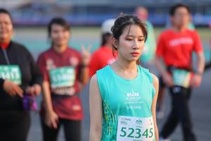 BIB: 52345
                            <button type="button" onclick="openModal(12652932)" class="btn btn-primary btn-sm float-right btn-popup" data-toggle="modal" data-target=".modal-high-quality">
                        <i class="fas fa-shopping-cart"></i> Add to Cart
                    </button>
                                            <button type="button" onclick="isThisMe(12652932, true)" class="btn btn-success btn-sm float-right btn-popup btn-isme hidden" data-toggle="tooltip" data-placement="bottom" title="นี่คือรูปของคุณใช่ไหม คลิกที่นี่เพื่อเอาเข้าอัลบั้ม">
                        <i class="fas fa-plus"></i> Add to album
                    </button>
                    <button type="button" onclick="isThisMe(12652932, false)" class="btn btn-warning btn-sm float-right btn-popup btn-isnotme hidden">
                        <i class="fas fa-ban"></i> Remove from album
                    </button>