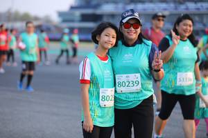 BIB: 53336, 80239, 802
                            <button type="button" onclick="openModal(12653859)" class="btn btn-primary btn-sm float-right btn-popup" data-toggle="modal" data-target=".modal-high-quality">
                        <i class="fas fa-shopping-cart"></i> Add to Cart
                    </button>
                                            <button type="button" onclick="isThisMe(12653859, true)" class="btn btn-success btn-sm float-right btn-popup btn-isme hidden" data-toggle="tooltip" data-placement="bottom" title="นี่คือรูปของคุณใช่ไหม คลิกที่นี่เพื่อเอาเข้าอัลบั้ม">
                        <i class="fas fa-plus"></i> Add to album
                    </button>
                    <button type="button" onclick="isThisMe(12653859, false)" class="btn btn-warning btn-sm float-right btn-popup btn-isnotme hidden">
                        <i class="fas fa-ban"></i> Remove from album
                    </button>