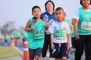 BIB: 52350, 50033, 70312
                            <button type="button" onclick="openModal(12650269)" class="btn btn-primary btn-sm float-right btn-popup" data-toggle="modal" data-target=".modal-high-quality">
                        <i class="fas fa-shopping-cart"></i> Add to Cart
                    </button>
                                            <button type="button" onclick="isThisMe(12650269, true)" class="btn btn-success btn-sm float-right btn-popup btn-isme hidden" data-toggle="tooltip" data-placement="bottom" title="นี่คือรูปของคุณใช่ไหม คลิกที่นี่เพื่อเอาเข้าอัลบั้ม">
                        <i class="fas fa-plus"></i> Add to album
                    </button>
                    <button type="button" onclick="isThisMe(12650269, false)" class="btn btn-warning btn-sm float-right btn-popup btn-isnotme hidden">
                        <i class="fas fa-ban"></i> Remove from album
                    </button>