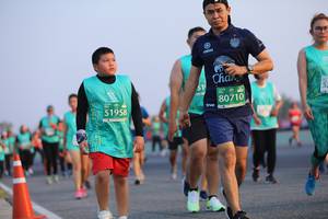 BIB: 80710, 51958
                            <button type="button" onclick="openModal(12647586)" class="btn btn-primary btn-sm float-right btn-popup" data-toggle="modal" data-target=".modal-high-quality">
                        <i class="fas fa-shopping-cart"></i> Add to Cart
                    </button>
                                            <button type="button" onclick="isThisMe(12647586, true)" class="btn btn-success btn-sm float-right btn-popup btn-isme hidden" data-toggle="tooltip" data-placement="bottom" title="นี่คือรูปของคุณใช่ไหม คลิกที่นี่เพื่อเอาเข้าอัลบั้ม">
                        <i class="fas fa-plus"></i> Add to album
                    </button>
                    <button type="button" onclick="isThisMe(12647586, false)" class="btn btn-warning btn-sm float-right btn-popup btn-isnotme hidden">
                        <i class="fas fa-ban"></i> Remove from album
                    </button>