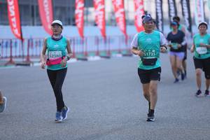 BIB: 1735, 52380
                            <button type="button" onclick="openModal(12657538)" class="btn btn-primary btn-sm float-right btn-popup" data-toggle="modal" data-target=".modal-high-quality">
                        <i class="fas fa-shopping-cart"></i> Add to Cart
                    </button>
                                            <button type="button" onclick="isThisMe(12657538, true)" class="btn btn-success btn-sm float-right btn-popup btn-isme hidden" data-toggle="tooltip" data-placement="bottom" title="นี่คือรูปของคุณใช่ไหม คลิกที่นี่เพื่อเอาเข้าอัลบั้ม">
                        <i class="fas fa-plus"></i> Add to album
                    </button>
                    <button type="button" onclick="isThisMe(12657538, false)" class="btn btn-warning btn-sm float-right btn-popup btn-isnotme hidden">
                        <i class="fas fa-ban"></i> Remove from album
                    </button>