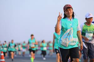 BIB: 1203, 52687, 189
                            <button type="button" onclick="openModal(12646617)" class="btn btn-primary btn-sm float-right btn-popup" data-toggle="modal" data-target=".modal-high-quality">
                        <i class="fas fa-shopping-cart"></i> Add to Cart
                    </button>
                                            <button type="button" onclick="isThisMe(12646617, true)" class="btn btn-success btn-sm float-right btn-popup btn-isme hidden" data-toggle="tooltip" data-placement="bottom" title="นี่คือรูปของคุณใช่ไหม คลิกที่นี่เพื่อเอาเข้าอัลบั้ม">
                        <i class="fas fa-plus"></i> Add to album
                    </button>
                    <button type="button" onclick="isThisMe(12646617, false)" class="btn btn-warning btn-sm float-right btn-popup btn-isnotme hidden">
                        <i class="fas fa-ban"></i> Remove from album
                    </button>