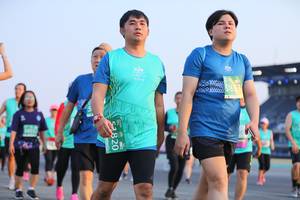 BIB: 518, 51820
                            <button type="button" onclick="openModal(12649166)" class="btn btn-primary btn-sm float-right btn-popup" data-toggle="modal" data-target=".modal-high-quality">
                        <i class="fas fa-shopping-cart"></i> Add to Cart
                    </button>
                                            <button type="button" onclick="isThisMe(12649166, true)" class="btn btn-success btn-sm float-right btn-popup btn-isme hidden" data-toggle="tooltip" data-placement="bottom" title="นี่คือรูปของคุณใช่ไหม คลิกที่นี่เพื่อเอาเข้าอัลบั้ม">
                        <i class="fas fa-plus"></i> Add to album
                    </button>
                    <button type="button" onclick="isThisMe(12649166, false)" class="btn btn-warning btn-sm float-right btn-popup btn-isnotme hidden">
                        <i class="fas fa-ban"></i> Remove from album
                    </button>