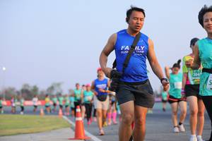 BIB: 5047
                            <button type="button" onclick="openModal(12646168)" class="btn btn-primary btn-sm float-right btn-popup" data-toggle="modal" data-target=".modal-high-quality">
                        <i class="fas fa-shopping-cart"></i> Add to Cart
                    </button>
                                            <button type="button" onclick="isThisMe(12646168, true)" class="btn btn-success btn-sm float-right btn-popup btn-isme hidden" data-toggle="tooltip" data-placement="bottom" title="นี่คือรูปของคุณใช่ไหม คลิกที่นี่เพื่อเอาเข้าอัลบั้ม">
                        <i class="fas fa-plus"></i> Add to album
                    </button>
                    <button type="button" onclick="isThisMe(12646168, false)" class="btn btn-warning btn-sm float-right btn-popup btn-isnotme hidden">
                        <i class="fas fa-ban"></i> Remove from album
                    </button>