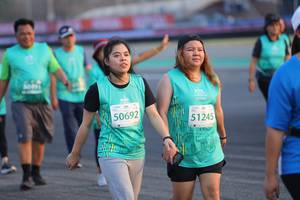 BIB: 50692, 51245
                            <button type="button" onclick="openModal(12652521)" class="btn btn-primary btn-sm float-right btn-popup" data-toggle="modal" data-target=".modal-high-quality">
                        <i class="fas fa-shopping-cart"></i> Add to Cart
                    </button>
                                            <button type="button" onclick="isThisMe(12652521, true)" class="btn btn-success btn-sm float-right btn-popup btn-isme hidden" data-toggle="tooltip" data-placement="bottom" title="นี่คือรูปของคุณใช่ไหม คลิกที่นี่เพื่อเอาเข้าอัลบั้ม">
                        <i class="fas fa-plus"></i> Add to album
                    </button>
                    <button type="button" onclick="isThisMe(12652521, false)" class="btn btn-warning btn-sm float-right btn-popup btn-isnotme hidden">
                        <i class="fas fa-ban"></i> Remove from album
                    </button>