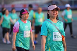 BIB: 51250
                            <button type="button" onclick="openModal(12652685)" class="btn btn-primary btn-sm float-right btn-popup" data-toggle="modal" data-target=".modal-high-quality">
                        <i class="fas fa-shopping-cart"></i> Add to Cart
                    </button>
                                            <button type="button" onclick="isThisMe(12652685, true)" class="btn btn-success btn-sm float-right btn-popup btn-isme hidden" data-toggle="tooltip" data-placement="bottom" title="นี่คือรูปของคุณใช่ไหม คลิกที่นี่เพื่อเอาเข้าอัลบั้ม">
                        <i class="fas fa-plus"></i> Add to album
                    </button>
                    <button type="button" onclick="isThisMe(12652685, false)" class="btn btn-warning btn-sm float-right btn-popup btn-isnotme hidden">
                        <i class="fas fa-ban"></i> Remove from album
                    </button>