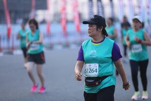 BIB: 1264
                            <button type="button" onclick="openModal(12657666)" class="btn btn-primary btn-sm float-right btn-popup" data-toggle="modal" data-target=".modal-high-quality">
                        <i class="fas fa-shopping-cart"></i> Add to Cart
                    </button>
                                            <button type="button" onclick="isThisMe(12657666, true)" class="btn btn-success btn-sm float-right btn-popup btn-isme hidden" data-toggle="tooltip" data-placement="bottom" title="นี่คือรูปของคุณใช่ไหม คลิกที่นี่เพื่อเอาเข้าอัลบั้ม">
                        <i class="fas fa-plus"></i> Add to album
                    </button>
                    <button type="button" onclick="isThisMe(12657666, false)" class="btn btn-warning btn-sm float-right btn-popup btn-isnotme hidden">
                        <i class="fas fa-ban"></i> Remove from album
                    </button>