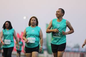 BIB: 1676, 3259, 53136
                            <button type="button" onclick="openModal(12658996)" class="btn btn-primary btn-sm float-right btn-popup" data-toggle="modal" data-target=".modal-high-quality">
                        <i class="fas fa-shopping-cart"></i> Add to Cart
                    </button>
                                            <button type="button" onclick="isThisMe(12658996, true)" class="btn btn-success btn-sm float-right btn-popup btn-isme hidden" data-toggle="tooltip" data-placement="bottom" title="นี่คือรูปของคุณใช่ไหม คลิกที่นี่เพื่อเอาเข้าอัลบั้ม">
                        <i class="fas fa-plus"></i> Add to album
                    </button>
                    <button type="button" onclick="isThisMe(12658996, false)" class="btn btn-warning btn-sm float-right btn-popup btn-isnotme hidden">
                        <i class="fas fa-ban"></i> Remove from album
                    </button>