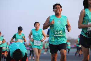 BIB: 50427, 1215, 52754
                            <button type="button" onclick="openModal(12647700)" class="btn btn-primary btn-sm float-right btn-popup" data-toggle="modal" data-target=".modal-high-quality">
                        <i class="fas fa-shopping-cart"></i> Add to Cart
                    </button>
                                            <button type="button" onclick="isThisMe(12647700, true)" class="btn btn-success btn-sm float-right btn-popup btn-isme hidden" data-toggle="tooltip" data-placement="bottom" title="นี่คือรูปของคุณใช่ไหม คลิกที่นี่เพื่อเอาเข้าอัลบั้ม">
                        <i class="fas fa-plus"></i> Add to album
                    </button>
                    <button type="button" onclick="isThisMe(12647700, false)" class="btn btn-warning btn-sm float-right btn-popup btn-isnotme hidden">
                        <i class="fas fa-ban"></i> Remove from album
                    </button>