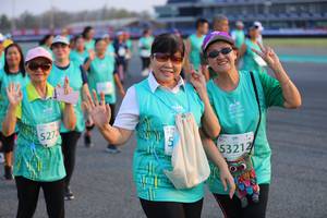 BIB: 527, 53212
                            <button type="button" onclick="openModal(12652100)" class="btn btn-primary btn-sm float-right btn-popup" data-toggle="modal" data-target=".modal-high-quality">
                        <i class="fas fa-shopping-cart"></i> Add to Cart
                    </button>
                                            <button type="button" onclick="isThisMe(12652100, true)" class="btn btn-success btn-sm float-right btn-popup btn-isme hidden" data-toggle="tooltip" data-placement="bottom" title="นี่คือรูปของคุณใช่ไหม คลิกที่นี่เพื่อเอาเข้าอัลบั้ม">
                        <i class="fas fa-plus"></i> Add to album
                    </button>
                    <button type="button" onclick="isThisMe(12652100, false)" class="btn btn-warning btn-sm float-right btn-popup btn-isnotme hidden">
                        <i class="fas fa-ban"></i> Remove from album
                    </button>