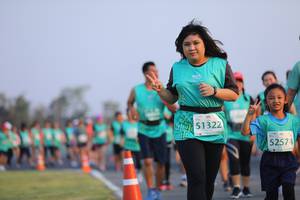 BIB: 51322, 52574
                            <button type="button" onclick="openModal(12648475)" class="btn btn-primary btn-sm float-right btn-popup" data-toggle="modal" data-target=".modal-high-quality">
                        <i class="fas fa-shopping-cart"></i> Add to Cart
                    </button>
                                            <button type="button" onclick="isThisMe(12648475, true)" class="btn btn-success btn-sm float-right btn-popup btn-isme hidden" data-toggle="tooltip" data-placement="bottom" title="นี่คือรูปของคุณใช่ไหม คลิกที่นี่เพื่อเอาเข้าอัลบั้ม">
                        <i class="fas fa-plus"></i> Add to album
                    </button>
                    <button type="button" onclick="isThisMe(12648475, false)" class="btn btn-warning btn-sm float-right btn-popup btn-isnotme hidden">
                        <i class="fas fa-ban"></i> Remove from album
                    </button>