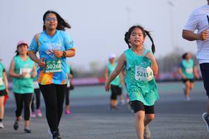 BIB: 50260, 52414
                            <button type="button" onclick="openModal(12645368)" class="btn btn-primary btn-sm float-right btn-popup" data-toggle="modal" data-target=".modal-high-quality">
                        <i class="fas fa-shopping-cart"></i> Add to Cart
                    </button>
                                            <button type="button" onclick="isThisMe(12645368, true)" class="btn btn-success btn-sm float-right btn-popup btn-isme hidden" data-toggle="tooltip" data-placement="bottom" title="นี่คือรูปของคุณใช่ไหม คลิกที่นี่เพื่อเอาเข้าอัลบั้ม">
                        <i class="fas fa-plus"></i> Add to album
                    </button>
                    <button type="button" onclick="isThisMe(12645368, false)" class="btn btn-warning btn-sm float-right btn-popup btn-isnotme hidden">
                        <i class="fas fa-ban"></i> Remove from album
                    </button>