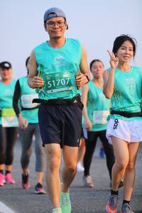 BIB: 51707, 5079
                            <button type="button" onclick="openModal(12644441)" class="btn btn-primary btn-sm float-right btn-popup" data-toggle="modal" data-target=".modal-high-quality">
                        <i class="fas fa-shopping-cart"></i> Add to Cart
                    </button>
                                            <button type="button" onclick="isThisMe(12644441, true)" class="btn btn-success btn-sm float-right btn-popup btn-isme hidden" data-toggle="tooltip" data-placement="bottom" title="นี่คือรูปของคุณใช่ไหม คลิกที่นี่เพื่อเอาเข้าอัลบั้ม">
                        <i class="fas fa-plus"></i> Add to album
                    </button>
                    <button type="button" onclick="isThisMe(12644441, false)" class="btn btn-warning btn-sm float-right btn-popup btn-isnotme hidden">
                        <i class="fas fa-ban"></i> Remove from album
                    </button>