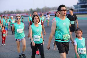 BIB: 52694, 50682, 51798, 52248
                            <button type="button" onclick="openModal(12652698)" class="btn btn-primary btn-sm float-right btn-popup" data-toggle="modal" data-target=".modal-high-quality">
                        <i class="fas fa-shopping-cart"></i> Add to Cart
                    </button>
                                            <button type="button" onclick="isThisMe(12652698, true)" class="btn btn-success btn-sm float-right btn-popup btn-isme hidden" data-toggle="tooltip" data-placement="bottom" title="นี่คือรูปของคุณใช่ไหม คลิกที่นี่เพื่อเอาเข้าอัลบั้ม">
                        <i class="fas fa-plus"></i> Add to album
                    </button>
                    <button type="button" onclick="isThisMe(12652698, false)" class="btn btn-warning btn-sm float-right btn-popup btn-isnotme hidden">
                        <i class="fas fa-ban"></i> Remove from album
                    </button>