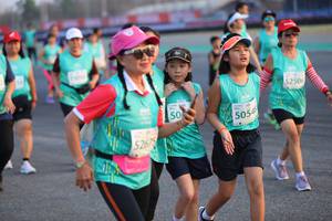 BIB: 52506, 5054, 52675
                            <button type="button" onclick="openModal(12651721)" class="btn btn-primary btn-sm float-right btn-popup" data-toggle="modal" data-target=".modal-high-quality">
                        <i class="fas fa-shopping-cart"></i> Add to Cart
                    </button>
                                            <button type="button" onclick="isThisMe(12651721, true)" class="btn btn-success btn-sm float-right btn-popup btn-isme hidden" data-toggle="tooltip" data-placement="bottom" title="นี่คือรูปของคุณใช่ไหม คลิกที่นี่เพื่อเอาเข้าอัลบั้ม">
                        <i class="fas fa-plus"></i> Add to album
                    </button>
                    <button type="button" onclick="isThisMe(12651721, false)" class="btn btn-warning btn-sm float-right btn-popup btn-isnotme hidden">
                        <i class="fas fa-ban"></i> Remove from album
                    </button>