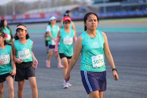 BIB: 50548, 0572, 5073
                            <button type="button" onclick="openModal(12651608)" class="btn btn-primary btn-sm float-right btn-popup" data-toggle="modal" data-target=".modal-high-quality">
                        <i class="fas fa-shopping-cart"></i> Add to Cart
                    </button>
                                            <button type="button" onclick="isThisMe(12651608, true)" class="btn btn-success btn-sm float-right btn-popup btn-isme hidden" data-toggle="tooltip" data-placement="bottom" title="นี่คือรูปของคุณใช่ไหม คลิกที่นี่เพื่อเอาเข้าอัลบั้ม">
                        <i class="fas fa-plus"></i> Add to album
                    </button>
                    <button type="button" onclick="isThisMe(12651608, false)" class="btn btn-warning btn-sm float-right btn-popup btn-isnotme hidden">
                        <i class="fas fa-ban"></i> Remove from album
                    </button>