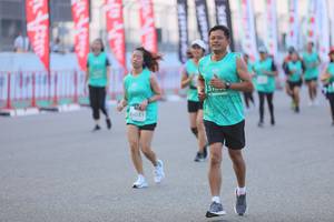 BIB: 031
                            <button type="button" onclick="openModal(12657959)" class="btn btn-primary btn-sm float-right btn-popup" data-toggle="modal" data-target=".modal-high-quality">
                        <i class="fas fa-shopping-cart"></i> Add to Cart
                    </button>
                                            <button type="button" onclick="isThisMe(12657959, true)" class="btn btn-success btn-sm float-right btn-popup btn-isme hidden" data-toggle="tooltip" data-placement="bottom" title="นี่คือรูปของคุณใช่ไหม คลิกที่นี่เพื่อเอาเข้าอัลบั้ม">
                        <i class="fas fa-plus"></i> Add to album
                    </button>
                    <button type="button" onclick="isThisMe(12657959, false)" class="btn btn-warning btn-sm float-right btn-popup btn-isnotme hidden">
                        <i class="fas fa-ban"></i> Remove from album
                    </button>