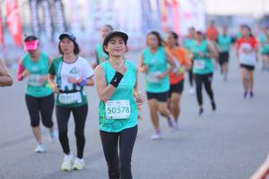 BIB: 50578
                            <button type="button" onclick="openModal(12655149)" class="btn btn-primary btn-sm float-right btn-popup" data-toggle="modal" data-target=".modal-high-quality">
                        <i class="fas fa-shopping-cart"></i> Add to Cart
                    </button>
                                            <button type="button" onclick="isThisMe(12655149, true)" class="btn btn-success btn-sm float-right btn-popup btn-isme hidden" data-toggle="tooltip" data-placement="bottom" title="นี่คือรูปของคุณใช่ไหม คลิกที่นี่เพื่อเอาเข้าอัลบั้ม">
                        <i class="fas fa-plus"></i> Add to album
                    </button>
                    <button type="button" onclick="isThisMe(12655149, false)" class="btn btn-warning btn-sm float-right btn-popup btn-isnotme hidden">
                        <i class="fas fa-ban"></i> Remove from album
                    </button>