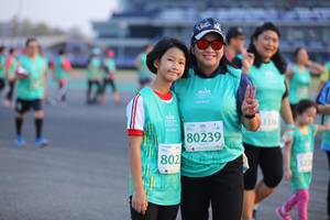 BIB: 80239, 802
                            <button type="button" onclick="openModal(12653855)" class="btn btn-primary btn-sm float-right btn-popup" data-toggle="modal" data-target=".modal-high-quality">
                        <i class="fas fa-shopping-cart"></i> Add to Cart
                    </button>
                                            <button type="button" onclick="isThisMe(12653855, true)" class="btn btn-success btn-sm float-right btn-popup btn-isme hidden" data-toggle="tooltip" data-placement="bottom" title="นี่คือรูปของคุณใช่ไหม คลิกที่นี่เพื่อเอาเข้าอัลบั้ม">
                        <i class="fas fa-plus"></i> Add to album
                    </button>
                    <button type="button" onclick="isThisMe(12653855, false)" class="btn btn-warning btn-sm float-right btn-popup btn-isnotme hidden">
                        <i class="fas fa-ban"></i> Remove from album
                    </button>