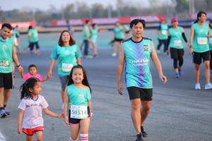 BIB: 010, 50514
                            <button type="button" onclick="openModal(12653637)" class="btn btn-primary btn-sm float-right btn-popup" data-toggle="modal" data-target=".modal-high-quality">
                        <i class="fas fa-shopping-cart"></i> Add to Cart
                    </button>
                                            <button type="button" onclick="isThisMe(12653637, true)" class="btn btn-success btn-sm float-right btn-popup btn-isme hidden" data-toggle="tooltip" data-placement="bottom" title="นี่คือรูปของคุณใช่ไหม คลิกที่นี่เพื่อเอาเข้าอัลบั้ม">
                        <i class="fas fa-plus"></i> Add to album
                    </button>
                    <button type="button" onclick="isThisMe(12653637, false)" class="btn btn-warning btn-sm float-right btn-popup btn-isnotme hidden">
                        <i class="fas fa-ban"></i> Remove from album
                    </button>