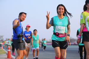 BIB: 52611
                            <button type="button" onclick="openModal(12646279)" class="btn btn-primary btn-sm float-right btn-popup" data-toggle="modal" data-target=".modal-high-quality">
                        <i class="fas fa-shopping-cart"></i> Add to Cart
                    </button>
                                            <button type="button" onclick="isThisMe(12646279, true)" class="btn btn-success btn-sm float-right btn-popup btn-isme hidden" data-toggle="tooltip" data-placement="bottom" title="นี่คือรูปของคุณใช่ไหม คลิกที่นี่เพื่อเอาเข้าอัลบั้ม">
                        <i class="fas fa-plus"></i> Add to album
                    </button>
                    <button type="button" onclick="isThisMe(12646279, false)" class="btn btn-warning btn-sm float-right btn-popup btn-isnotme hidden">
                        <i class="fas fa-ban"></i> Remove from album
                    </button>