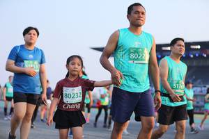 BIB: 8022, 1833, 51769, 80232
                            <button type="button" onclick="openModal(12649131)" class="btn btn-primary btn-sm float-right btn-popup" data-toggle="modal" data-target=".modal-high-quality">
                        <i class="fas fa-shopping-cart"></i> Add to Cart
                    </button>
                                            <button type="button" onclick="isThisMe(12649131, true)" class="btn btn-success btn-sm float-right btn-popup btn-isme hidden" data-toggle="tooltip" data-placement="bottom" title="นี่คือรูปของคุณใช่ไหม คลิกที่นี่เพื่อเอาเข้าอัลบั้ม">
                        <i class="fas fa-plus"></i> Add to album
                    </button>
                    <button type="button" onclick="isThisMe(12649131, false)" class="btn btn-warning btn-sm float-right btn-popup btn-isnotme hidden">
                        <i class="fas fa-ban"></i> Remove from album
                    </button>