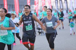 BIB: 51229, 50071, 51231
                            <button type="button" onclick="openModal(12658237)" class="btn btn-primary btn-sm float-right btn-popup" data-toggle="modal" data-target=".modal-high-quality">
                        <i class="fas fa-shopping-cart"></i> Add to Cart
                    </button>
                                            <button type="button" onclick="isThisMe(12658237, true)" class="btn btn-success btn-sm float-right btn-popup btn-isme hidden" data-toggle="tooltip" data-placement="bottom" title="นี่คือรูปของคุณใช่ไหม คลิกที่นี่เพื่อเอาเข้าอัลบั้ม">
                        <i class="fas fa-plus"></i> Add to album
                    </button>
                    <button type="button" onclick="isThisMe(12658237, false)" class="btn btn-warning btn-sm float-right btn-popup btn-isnotme hidden">
                        <i class="fas fa-ban"></i> Remove from album
                    </button>