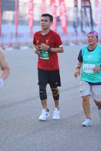 BIB: 3387, 5315
                            <button type="button" onclick="openModal(12655916)" class="btn btn-primary btn-sm float-right btn-popup" data-toggle="modal" data-target=".modal-high-quality">
                        <i class="fas fa-shopping-cart"></i> Add to Cart
                    </button>
                                            <button type="button" onclick="isThisMe(12655916, true)" class="btn btn-success btn-sm float-right btn-popup btn-isme hidden" data-toggle="tooltip" data-placement="bottom" title="นี่คือรูปของคุณใช่ไหม คลิกที่นี่เพื่อเอาเข้าอัลบั้ม">
                        <i class="fas fa-plus"></i> Add to album
                    </button>
                    <button type="button" onclick="isThisMe(12655916, false)" class="btn btn-warning btn-sm float-right btn-popup btn-isnotme hidden">
                        <i class="fas fa-ban"></i> Remove from album
                    </button>