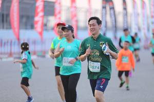 BIB: 53074
                            <button type="button" onclick="openModal(12657828)" class="btn btn-primary btn-sm float-right btn-popup" data-toggle="modal" data-target=".modal-high-quality">
                        <i class="fas fa-shopping-cart"></i> Add to Cart
                    </button>
                                            <button type="button" onclick="isThisMe(12657828, true)" class="btn btn-success btn-sm float-right btn-popup btn-isme hidden" data-toggle="tooltip" data-placement="bottom" title="นี่คือรูปของคุณใช่ไหม คลิกที่นี่เพื่อเอาเข้าอัลบั้ม">
                        <i class="fas fa-plus"></i> Add to album
                    </button>
                    <button type="button" onclick="isThisMe(12657828, false)" class="btn btn-warning btn-sm float-right btn-popup btn-isnotme hidden">
                        <i class="fas fa-ban"></i> Remove from album
                    </button>