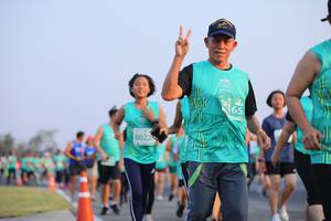 BIB: 8022
                            <button type="button" onclick="openModal(12645860)" class="btn btn-primary btn-sm float-right btn-popup" data-toggle="modal" data-target=".modal-high-quality">
                        <i class="fas fa-shopping-cart"></i> Add to Cart
                    </button>
                                            <button type="button" onclick="isThisMe(12645860, true)" class="btn btn-success btn-sm float-right btn-popup btn-isme hidden" data-toggle="tooltip" data-placement="bottom" title="นี่คือรูปของคุณใช่ไหม คลิกที่นี่เพื่อเอาเข้าอัลบั้ม">
                        <i class="fas fa-plus"></i> Add to album
                    </button>
                    <button type="button" onclick="isThisMe(12645860, false)" class="btn btn-warning btn-sm float-right btn-popup btn-isnotme hidden">
                        <i class="fas fa-ban"></i> Remove from album
                    </button>