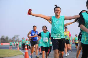 BIB: 51836, 5246
                            <button type="button" onclick="openModal(12646017)" class="btn btn-primary btn-sm float-right btn-popup" data-toggle="modal" data-target=".modal-high-quality">
                        <i class="fas fa-shopping-cart"></i> Add to Cart
                    </button>
                                            <button type="button" onclick="isThisMe(12646017, true)" class="btn btn-success btn-sm float-right btn-popup btn-isme hidden" data-toggle="tooltip" data-placement="bottom" title="นี่คือรูปของคุณใช่ไหม คลิกที่นี่เพื่อเอาเข้าอัลบั้ม">
                        <i class="fas fa-plus"></i> Add to album
                    </button>
                    <button type="button" onclick="isThisMe(12646017, false)" class="btn btn-warning btn-sm float-right btn-popup btn-isnotme hidden">
                        <i class="fas fa-ban"></i> Remove from album
                    </button>