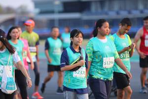 BIB: 5155, 51296, 52370
                            <button type="button" onclick="openModal(12653606)" class="btn btn-primary btn-sm float-right btn-popup" data-toggle="modal" data-target=".modal-high-quality">
                        <i class="fas fa-shopping-cart"></i> Add to Cart
                    </button>
                                            <button type="button" onclick="isThisMe(12653606, true)" class="btn btn-success btn-sm float-right btn-popup btn-isme hidden" data-toggle="tooltip" data-placement="bottom" title="นี่คือรูปของคุณใช่ไหม คลิกที่นี่เพื่อเอาเข้าอัลบั้ม">
                        <i class="fas fa-plus"></i> Add to album
                    </button>
                    <button type="button" onclick="isThisMe(12653606, false)" class="btn btn-warning btn-sm float-right btn-popup btn-isnotme hidden">
                        <i class="fas fa-ban"></i> Remove from album
                    </button>