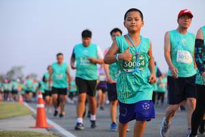 BIB: 5052, 50064
                            <button type="button" onclick="openModal(12646977)" class="btn btn-primary btn-sm float-right btn-popup" data-toggle="modal" data-target=".modal-high-quality">
                        <i class="fas fa-shopping-cart"></i> Add to Cart
                    </button>
                                            <button type="button" onclick="isThisMe(12646977, true)" class="btn btn-success btn-sm float-right btn-popup btn-isme hidden" data-toggle="tooltip" data-placement="bottom" title="นี่คือรูปของคุณใช่ไหม คลิกที่นี่เพื่อเอาเข้าอัลบั้ม">
                        <i class="fas fa-plus"></i> Add to album
                    </button>
                    <button type="button" onclick="isThisMe(12646977, false)" class="btn btn-warning btn-sm float-right btn-popup btn-isnotme hidden">
                        <i class="fas fa-ban"></i> Remove from album
                    </button>