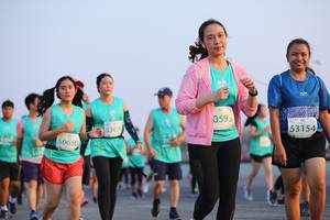 BIB: 0593, 53154, 5302, 50650
                            <button type="button" onclick="openModal(12646868)" class="btn btn-primary btn-sm float-right btn-popup" data-toggle="modal" data-target=".modal-high-quality">
                        <i class="fas fa-shopping-cart"></i> Add to Cart
                    </button>
                                            <button type="button" onclick="isThisMe(12646868, true)" class="btn btn-success btn-sm float-right btn-popup btn-isme hidden" data-toggle="tooltip" data-placement="bottom" title="นี่คือรูปของคุณใช่ไหม คลิกที่นี่เพื่อเอาเข้าอัลบั้ม">
                        <i class="fas fa-plus"></i> Add to album
                    </button>
                    <button type="button" onclick="isThisMe(12646868, false)" class="btn btn-warning btn-sm float-right btn-popup btn-isnotme hidden">
                        <i class="fas fa-ban"></i> Remove from album
                    </button>