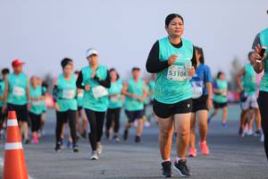 BIB: 53104
                            <button type="button" onclick="openModal(12646726)" class="btn btn-primary btn-sm float-right btn-popup" data-toggle="modal" data-target=".modal-high-quality">
                        <i class="fas fa-shopping-cart"></i> Add to Cart
                    </button>
                                            <button type="button" onclick="isThisMe(12646726, true)" class="btn btn-success btn-sm float-right btn-popup btn-isme hidden" data-toggle="tooltip" data-placement="bottom" title="นี่คือรูปของคุณใช่ไหม คลิกที่นี่เพื่อเอาเข้าอัลบั้ม">
                        <i class="fas fa-plus"></i> Add to album
                    </button>
                    <button type="button" onclick="isThisMe(12646726, false)" class="btn btn-warning btn-sm float-right btn-popup btn-isnotme hidden">
                        <i class="fas fa-ban"></i> Remove from album
                    </button>