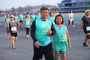 BIB: 513, 52030, 51935
                            <button type="button" onclick="openModal(12652283)" class="btn btn-primary btn-sm float-right btn-popup" data-toggle="modal" data-target=".modal-high-quality">
                        <i class="fas fa-shopping-cart"></i> Add to Cart
                    </button>
                                            <button type="button" onclick="isThisMe(12652283, true)" class="btn btn-success btn-sm float-right btn-popup btn-isme hidden" data-toggle="tooltip" data-placement="bottom" title="นี่คือรูปของคุณใช่ไหม คลิกที่นี่เพื่อเอาเข้าอัลบั้ม">
                        <i class="fas fa-plus"></i> Add to album
                    </button>
                    <button type="button" onclick="isThisMe(12652283, false)" class="btn btn-warning btn-sm float-right btn-popup btn-isnotme hidden">
                        <i class="fas fa-ban"></i> Remove from album
                    </button>